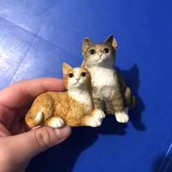 REPOST CAT DECOR CUTE FOR BEDROOM , KITCHEN , Office Etc (perfect Gift For Cat Lovers , Cat Ladys And Much More!)