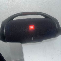 JBL BOOMBOX II AVAILABLE LIKE NEW