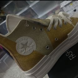 Gold Converse