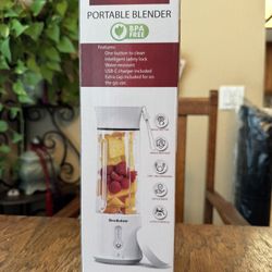 Portable Blender by Brookstone