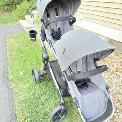 Evenflo Pivot Xpand Stroller with 2 Seats And Car Seat With Base