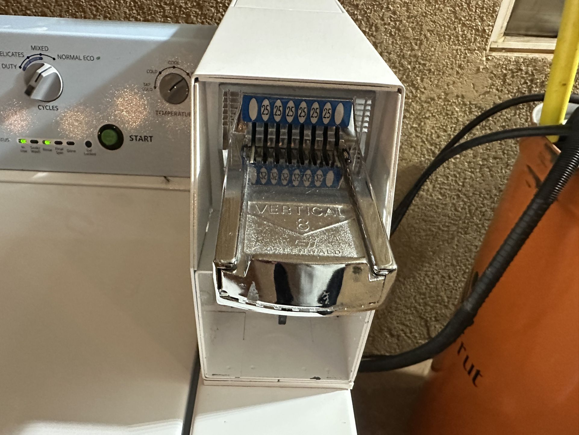 Whirlpool Washer main image 1