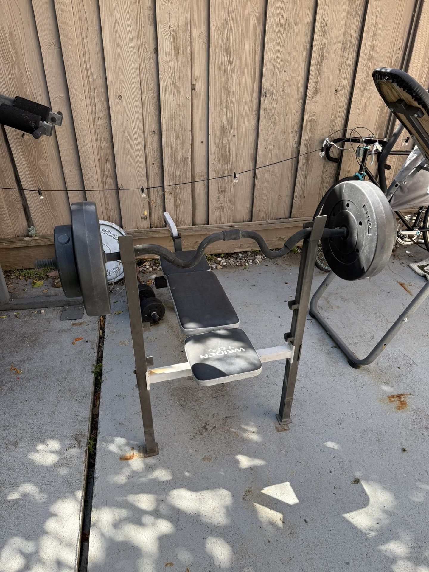 Weider 155 Weight Bench + Barbell & Weights – Full Setup