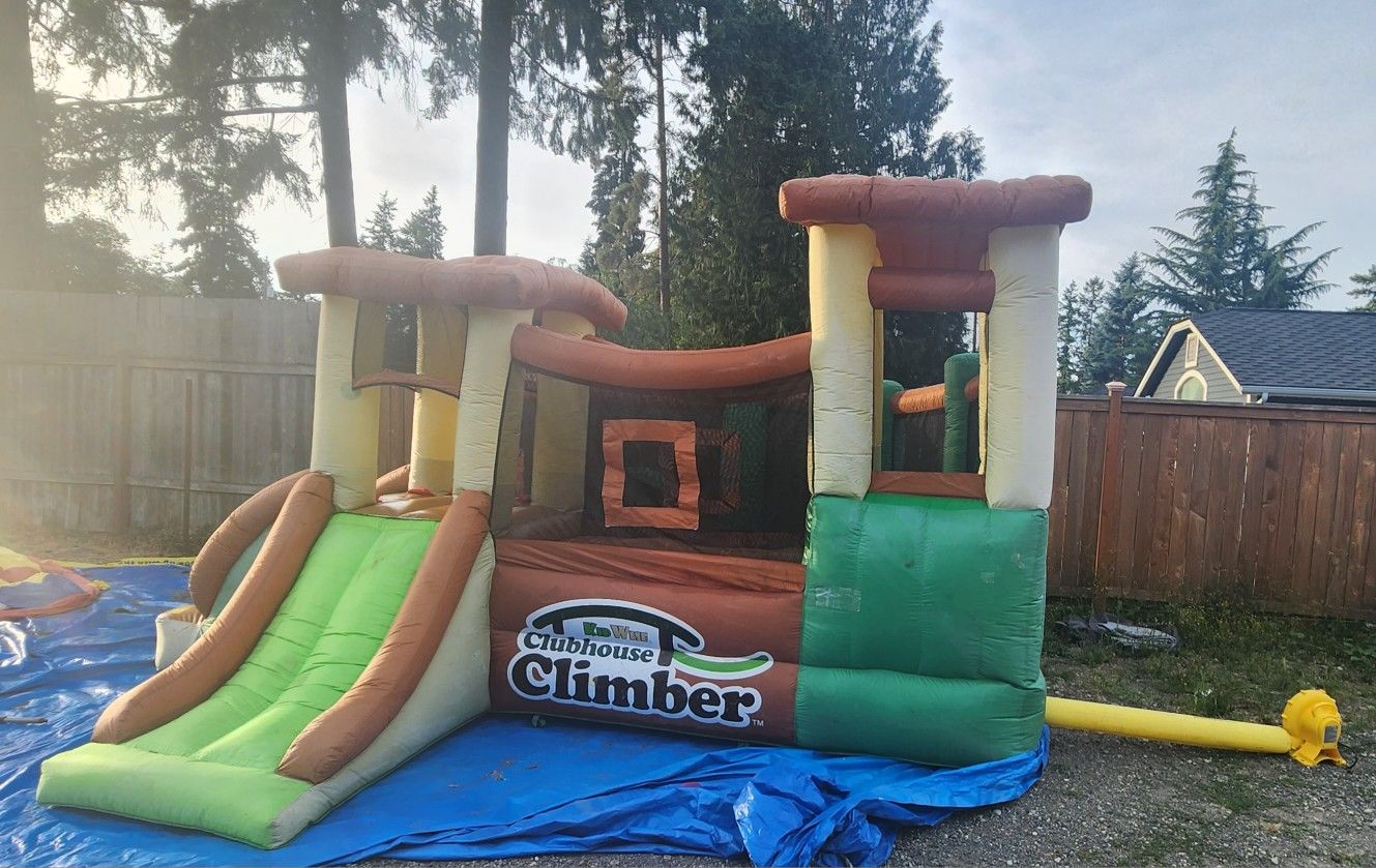 Bounce House Tree House