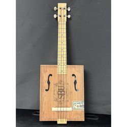 Electric Strum Box Ukulele SBU NO6 4 string. Acoustic or plugged into an Amp