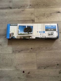 Sanus Extend + Tilt TV Wall Mount 32–70"