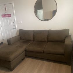 Nice Hunter Green Couch