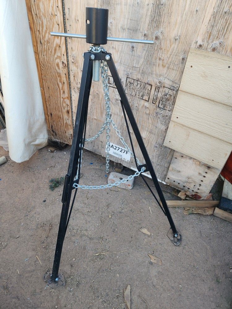 Fifth Wheel Stabilizer