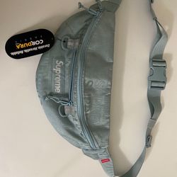 Supreme Waist Bag SS19 Icy