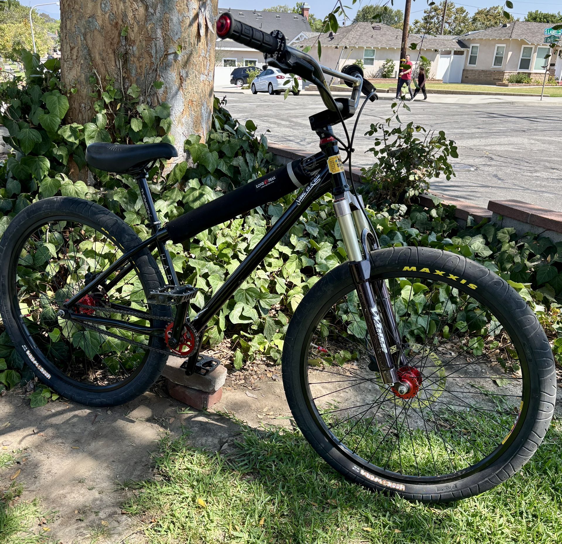 Haro Steel Reserve Dirt Jumper Haro Steel Reserve 26