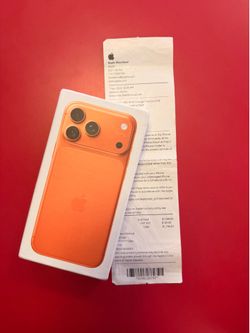 2TB IPhone 17 pro max (cosmic orange)