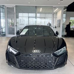 2022 R8 Performance 