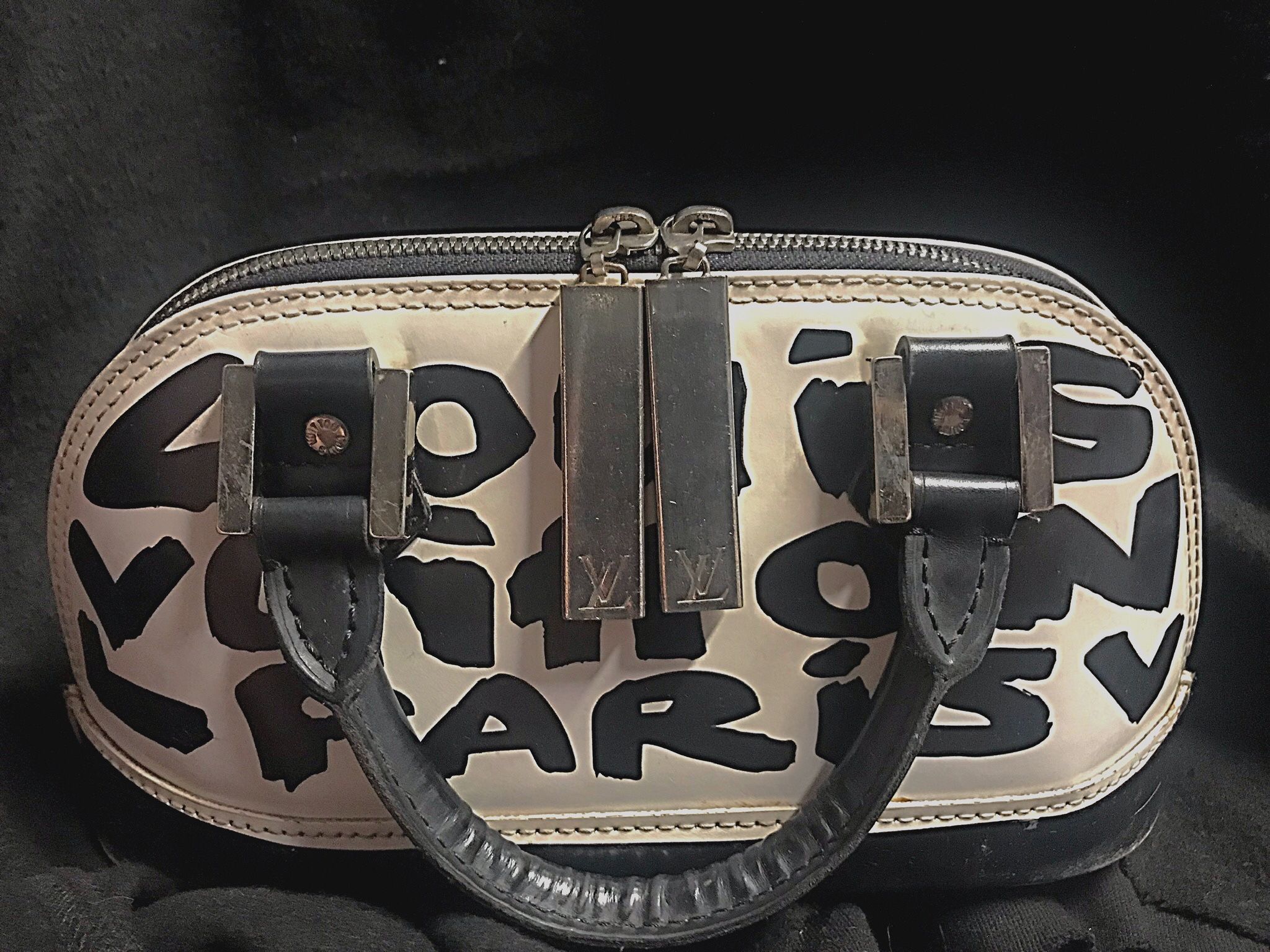 Louis Vuitton Graffiti Alma PM - VINTAGE 