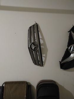 Mercedes Front Grill