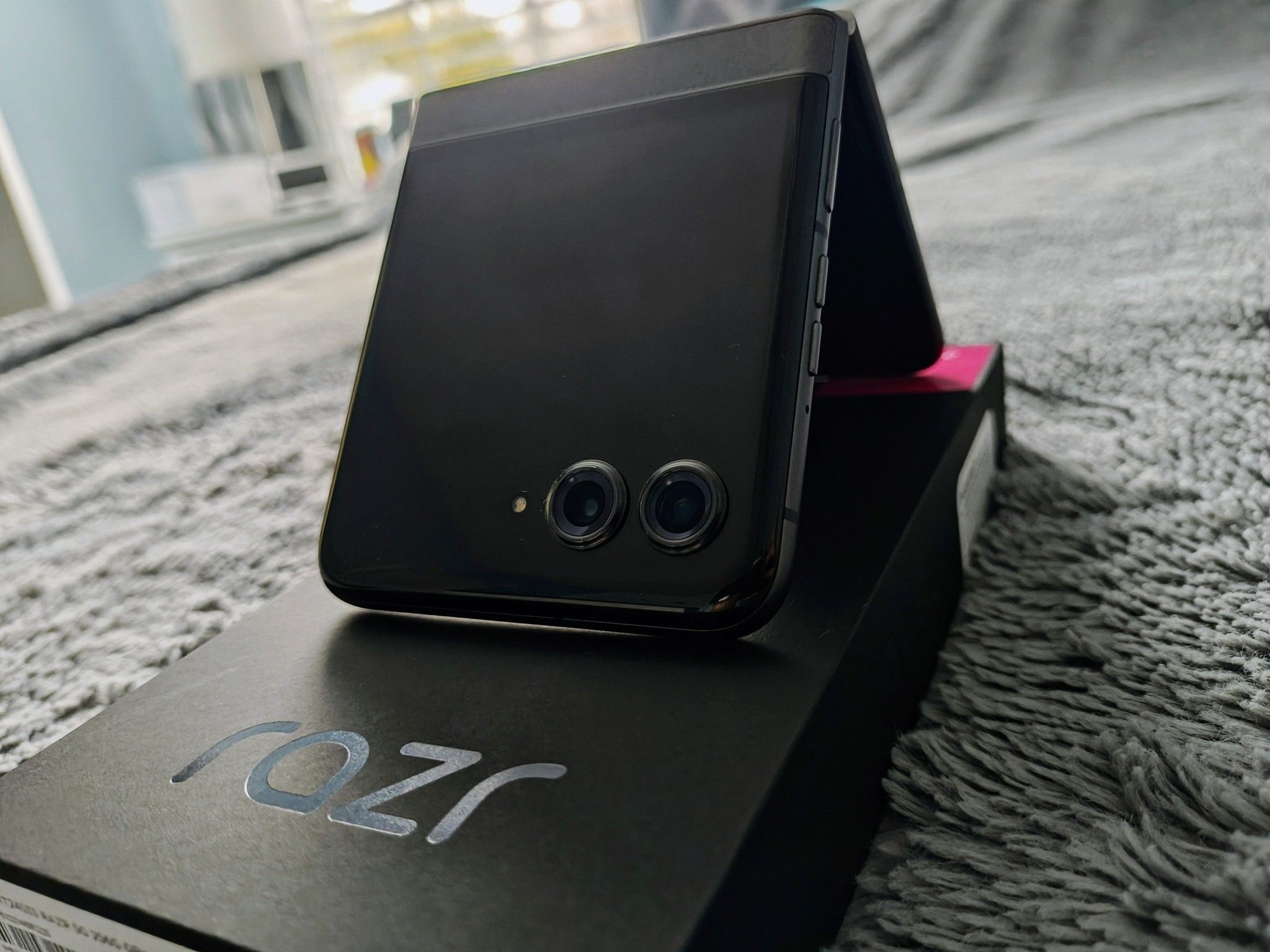 Moto Razr 2024