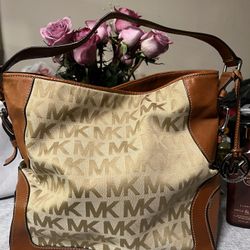 Michael Kors Brookville Large Purse 