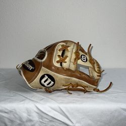 Wilson A200 11.5 Infield Glove 