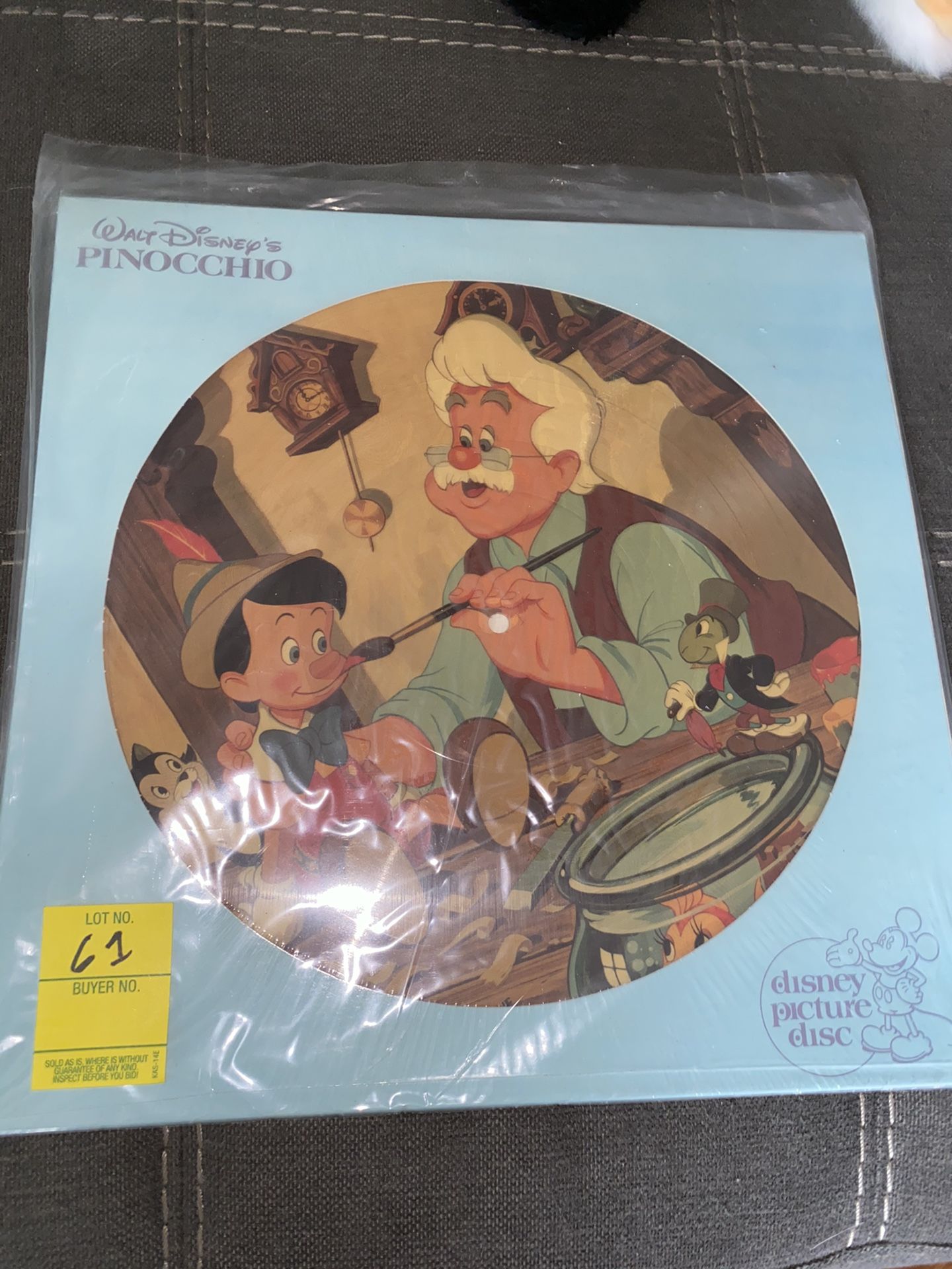 Extremely RARE 1981 Pinocchio Disney Vinyl Record