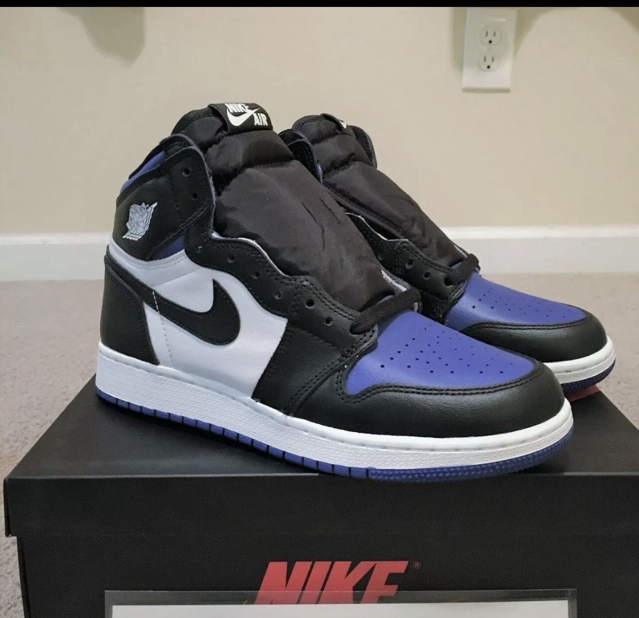 Jordan 1 Retro High OG Royal Toe 7y 