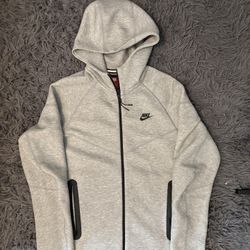 Gray Nike Tech Fleece