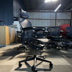 Herman Miller Aeron Remastered Fully Loaded