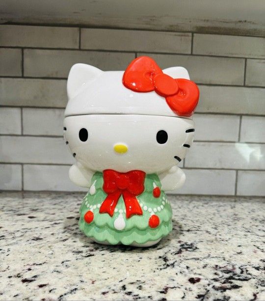 Hello Kitty Cookie Jar New