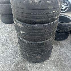 Michelin Pilot Sport Cup 2
