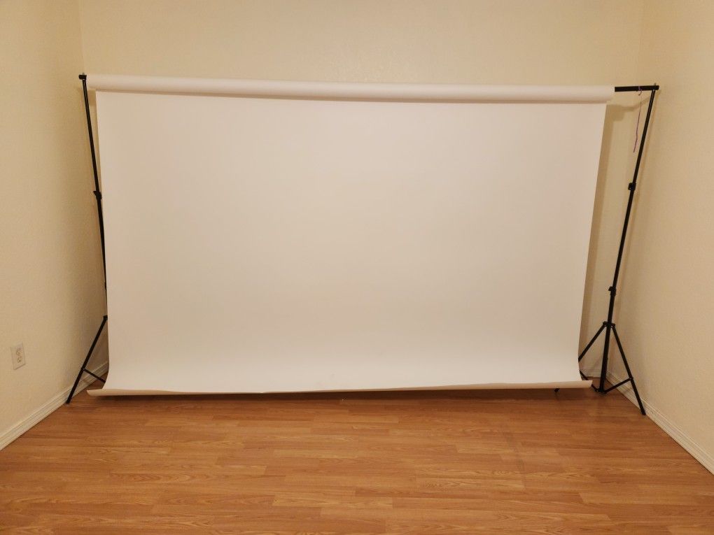 White Pgotography Backdrop