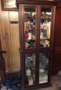 Curio Cabinet; Antique