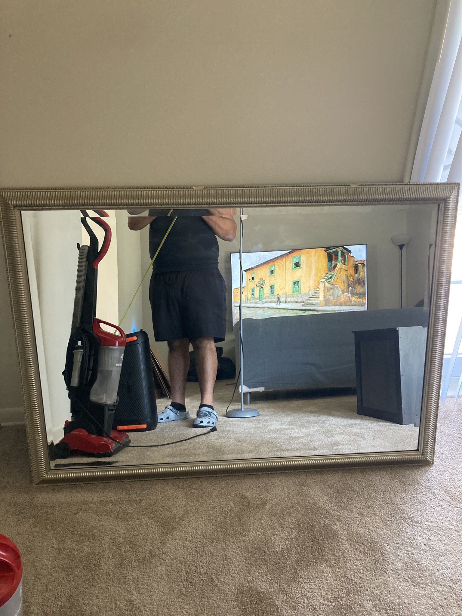 wall mirror 