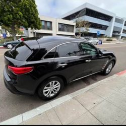 2011 Infiniti Fx35