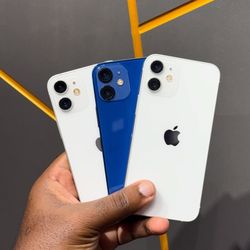 iPhone 12 Unlocked With Warranty 