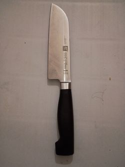 Zwilling J.A. Henckels 6 in Santoku knife