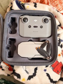 Title: DJI Mini 2 Drone – Like New – 1 Battery + Case
