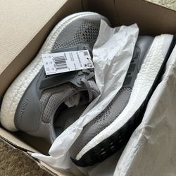 Adidas Ultra boost Men Size 10