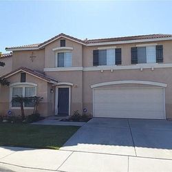 Available 3bed 2bath
