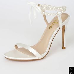 Lulus Letzy Wedding Shoe - Size 9