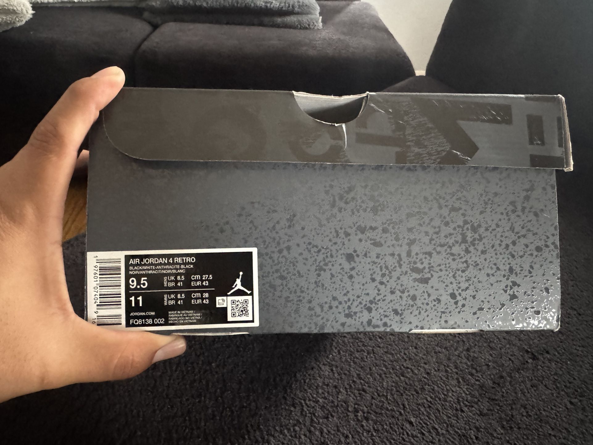 Jordan 4 Fear Size 9.5 New
