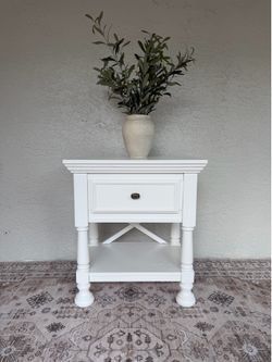 Adorable solid wood white nightstand