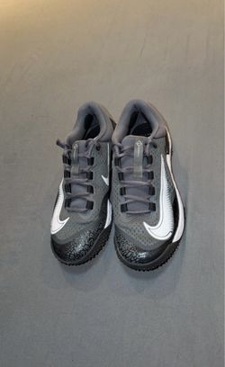 Nike Alpha Huarache Elite 4 Low baseball cleats