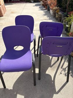 Set of 4 lifetime chairs kids