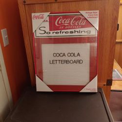 COCA COLA VINTAGE STYLE LETTERBOARD.