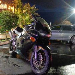 1999 Honda VFR800
