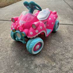 Minnie Mouse Kids Car