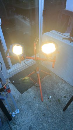 Heating light