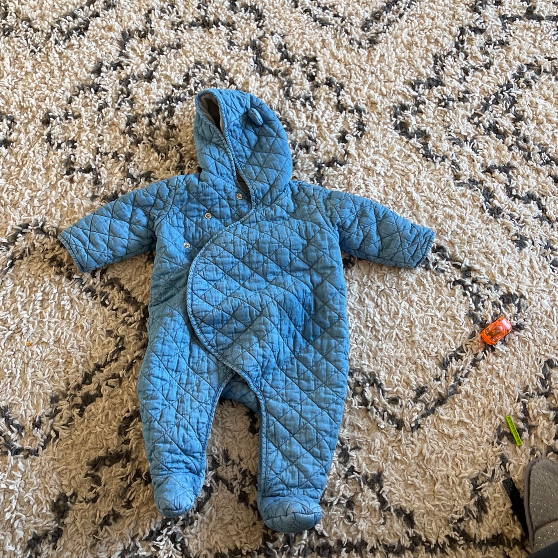 Baby Snowsuit Size 6-12 Mos GAP