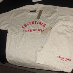 Essentials Shirt & Shorts Sz XL New W Tags 
