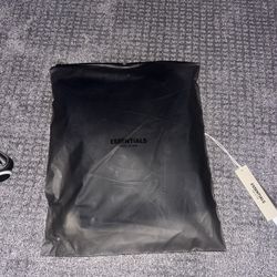 black essentials hoodie 