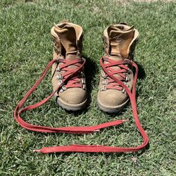 Danner Cascade Light Hiking Boots