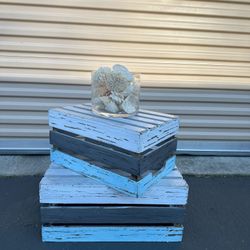 Fake White Flower Heads In A Glass Vase 